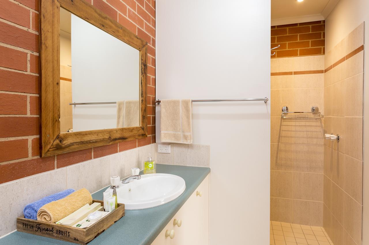 Yackandandah Central エクステリア 写真