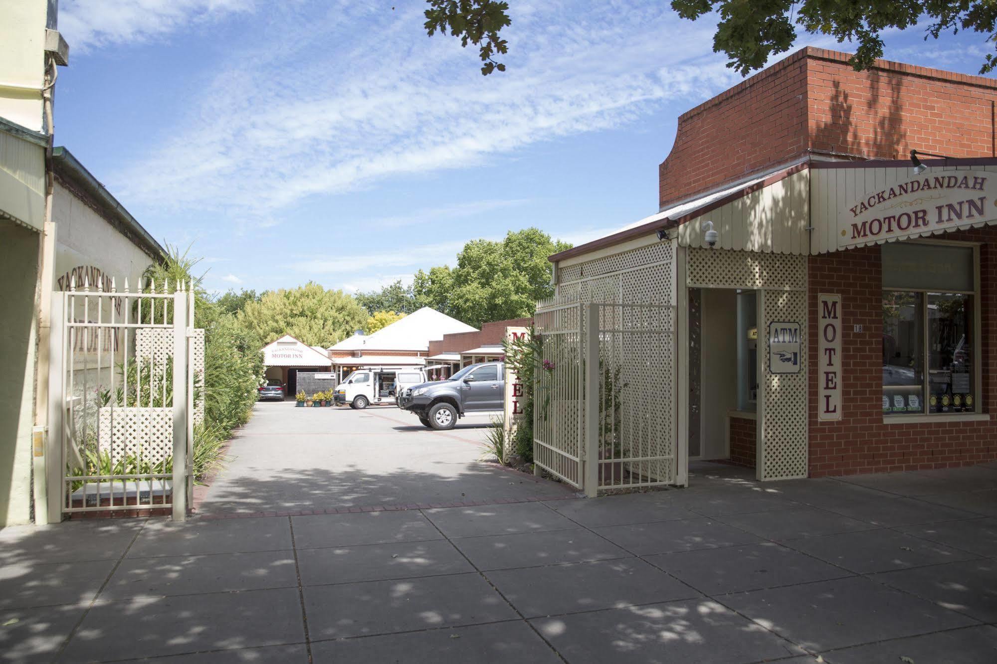 Yackandandah Central エクステリア 写真